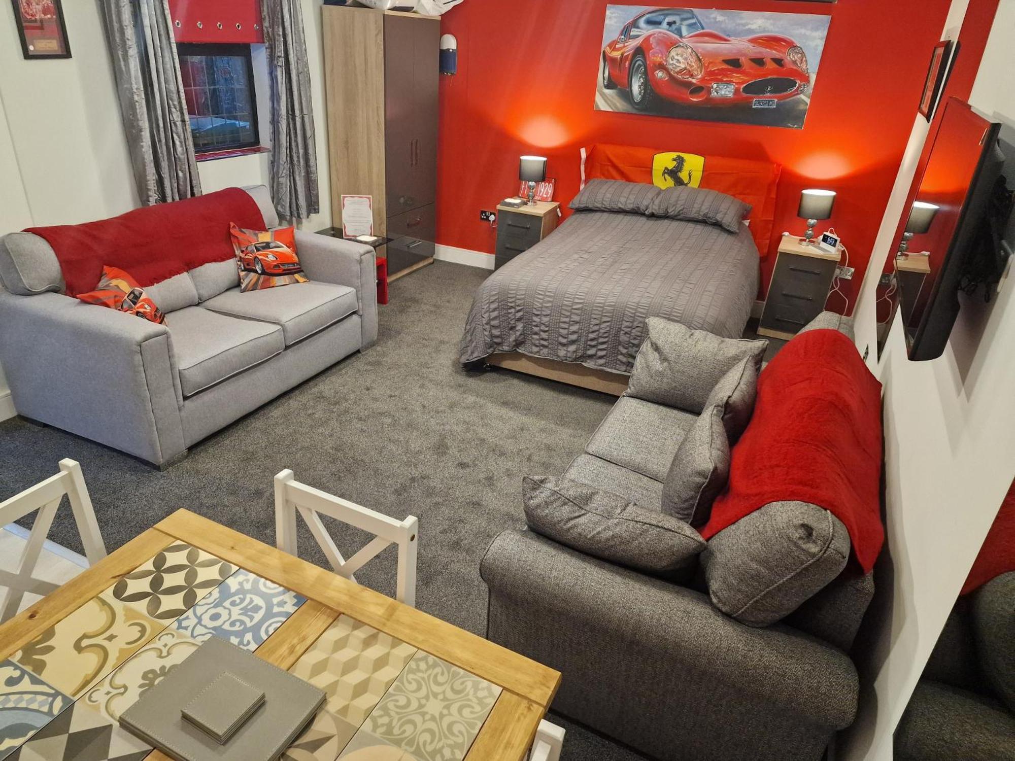 Joiners Arms - Studio Apartments Маркет-Дрейтон Экстерьер фото