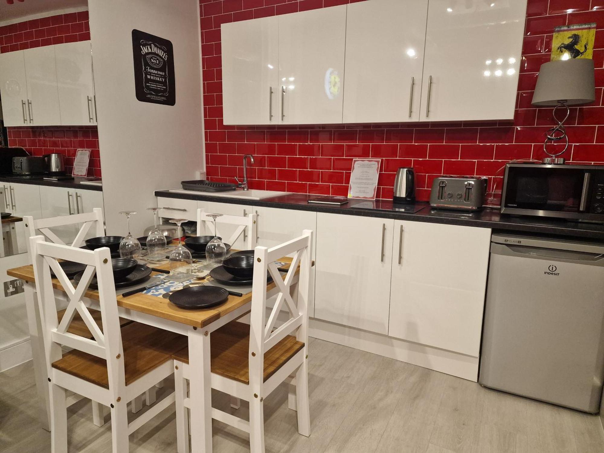 Joiners Arms - Studio Apartments Маркет-Дрейтон Экстерьер фото